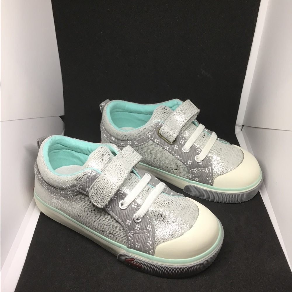 See Kai Run, Kristin Silver Leather BRAND NEW